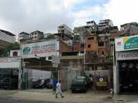Voir l'image Bra00880-Salvador---------LD--IMG_4875.JPG : Favela