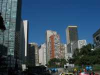 Voir l'image Bra03990-Rio_la_ville-----LD--IMG_5581.JPG : Le centre de Rio