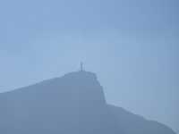 Voir l'image Bra05530-Rio_la_ville-----GM--IMGP0976.JPG : Le Christ dans la brume