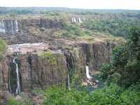 Voir l'image Bra09320-iguacu_bresilien-KM--IMG_1190.JPG : 