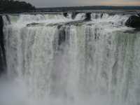 Voir l'image Bra07620-iguacu_argentin--KM--IMG_0911.JPG : 