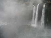 Voir l'image Bra08000-iguacu_argentin--KM--IMG_0960.JPG : 