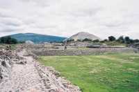 Voir l'image 01_03_00050.Mexico_teotihuacan.F1060020.JPG : 