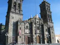 Voir l'image 03_01_00120.Puebla_Ville.IMG_1176.JPG : La cathédrale