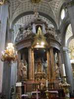 Voir l'image 03_01_00190.Puebla_Ville.IMG_1193.JPG : La cathédrale: autel de Manuel Tolsá