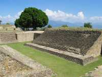 Voir l'image 04_02_00110.Oaxaca_Monte-Alban.IMG_1275.JPG : 