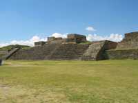 Voir l'image 04_02_00130.Oaxaca_Monte-Alban.IMG_1281.JPG : 