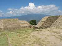 Voir l'image 04_02_00410.Oaxaca_Monte-Alban.IMG_1376.JPG : 