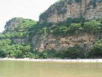 Voir l'image 06_01_00060.Tuxtla-Guetierrez_Canon-del-sumidero.IMG_1584.JPG : 