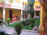 Voir l'image 07_01_00070.San-Christobal-de-las-casas_Ville.IMG_1756.JPG : L'hôtel Le Flamboyant