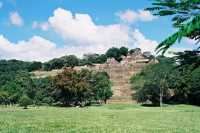 Voir l'image 07_02_00160.San-Christobal-de-las-casas_Tonina.F1020006.JPG : 