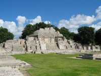 Voir l'image 09_02_00070.Campeche_Edzna.IMG_2174.JPG : Temple nord