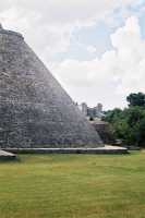 Voir l'image 10_01_00030.Uxmal_Uxmal.F1030005.JPG : 