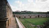 Voir l'image 10_01_00190.Uxmal_Uxmal.F1000022.JPG : 