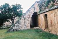 Voir l'image 10_04_00050.Uxmal_Kabah.F1040009.JPG : 