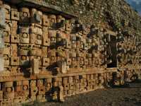 Voir l'image 10_04_00160.Uxmal_Kabah.IMG_2554.JPG : Le Codz Poop