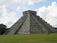 Voir l'image 11_02_00030.Chichen-Itza_Chichen-Itza.IMG_2664.JPG : 